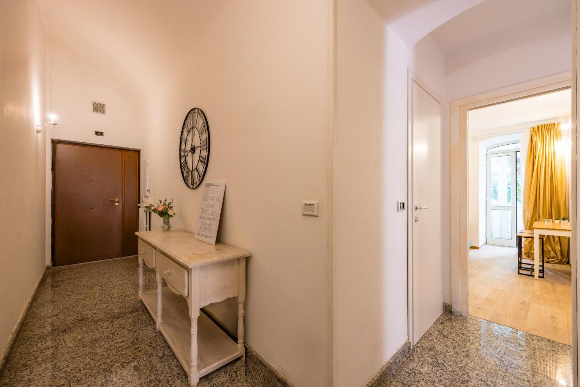 Apartment Donna Filomena Con Patio By Wonderful Italy Naples